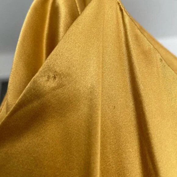 NWT VTG Y2K Yellow Gold Victoria’s Secret 100% Silk Satin Slip Dress Chemise - Picture 10 of 11